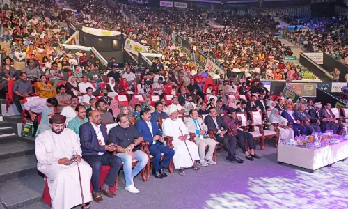 പാട്ടിലലിഞ്ഞ് സലാലയോളം .... പാട്ടിലലിഞ്ഞ് സലാലയോളം ....