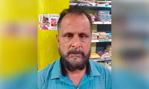 ഡ്രൈ ഡേയിൽ മദ്യ വിൽപന; പെട്ടിക്കട ഉടമയും സഹായിയും പിടിയിൽ