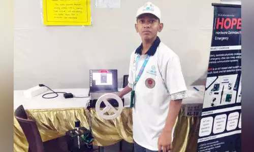 ഡ്രൈവിങ് ഇനി സുരക്ഷിതമായി പഠിക്കാം; ആരിഫിന്‍റെ സിമുലേറ്ററുണ്ട്