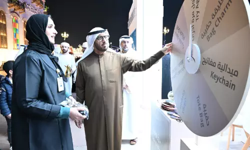 ഗ്ലോ​ബ​ൽ വി​ല്ലേ​ജി​ലെ ‘ക്ലോ​സ​ർ ടു ​യൂ’ സം​രം​ഭം ശ്ര​ദ്ധേ​യ​മാ​കു​ന്നു ഉ​ന്ന​ത ഉ​ദ്യോ​ഗ​സ്ഥ​ർ പ്ലാ​റ്റ്ഫോം സ​ന്ദ​ർ​ശി​ച്ചു