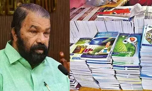 പ്ലസ്​ വൺ പാഠപുസ്തകങ്ങൾ പരിഷ്​കരിക്കുന്നു;   പ്രാ​യോ​ഗി​ക പ​ഠ​ന​ത്തി​ന് ഊ​ന്ന​ൽ ന​ൽ​കി​ മാറ്റം;   സ്കൂളുകൾക്ക് അ​ഡ്വാ​ൻ​സ്ഡ് റോ​ബോ​ട്ടി​ക് കി​റ്റ്