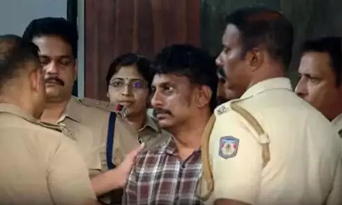 യുവതിയുടെ കൊല; വൈശാഖൻ മറ്റൊരു പെൺകുട്ടിയെ കണ്ണുവെച്ചത് കലഹത്തിനിടയാക്കി യുവതിയുടെ കൊല; വൈശാഖൻ മറ്റൊരു പെൺകുട്ടിയെ കണ്ണുവെച്ചത് കലഹത്തിനിടയാക്കി