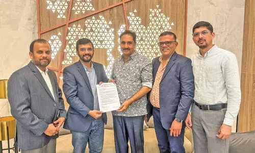 എ​സ്.​ഐ.​ആ​ർ ആശങ്ക; പ്ര​വാ​സി വെ​ൽ​ഫെ​യ​ർ പ്രേ​മ​ച​ന്ദ്ര​ൻ എം.​പി​ക്ക് നി​വേ​ദ​നം ന​ൽ​കി