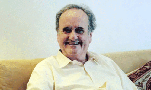 Mark Tully