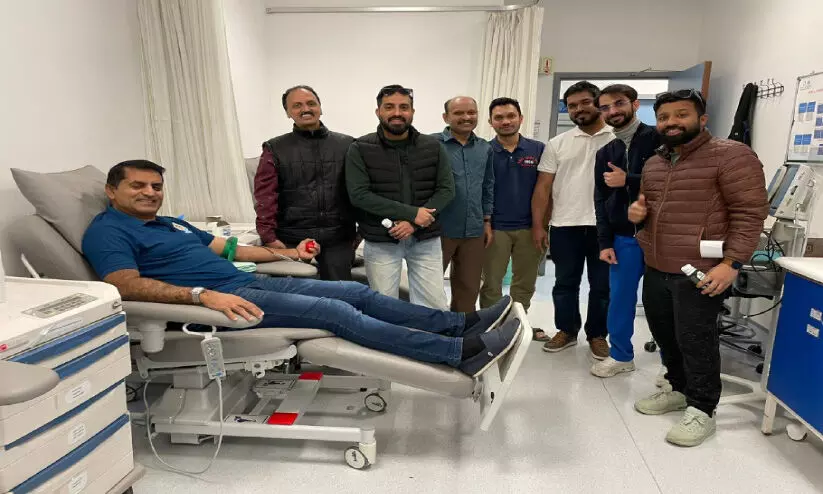 ത​ല​ശ്ശേ​രി അ​സോ​സി​യേ​ഷ​ൻ ര​ക്ത​ദാ​ന ക്യാ​മ്പ്