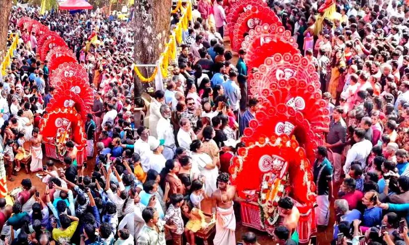നോക്കുന്നിടത്തെല്ലാം ശാസ്തപ്പന്മാർ; കാണികളുടെ മനംനിറച്ച് 36 ശാസ്തപ്പൻ തെയ്യങ്ങൾ