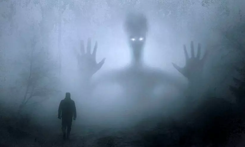 Father files FIR against Jinns after son Father files FIR against Jinns after son