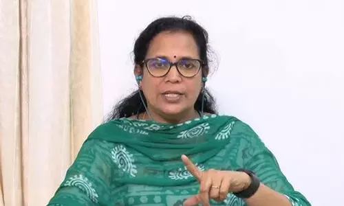 മുഖ്യമന്ത്രി സഭയിൽ വരാത്തത് മറുപടി പറയേണ്ടി വരുമെന്ന് ഉറപ്പുള്ളതിനാൽ -കെ.കെ രമ മുഖ്യമന്ത്രി സഭയിൽ വരാത്തത് മറുപടി പറയേണ്ടി വരുമെന്ന് ഉറപ്പുള്ളതിനാൽ -കെ.കെ രമ