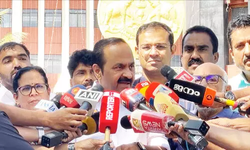 VD Satheesan and KK Rema