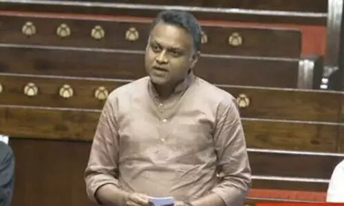 വഖഫ് രജിസ്‌ട്രേഷൻ: സാങ്കേതിക കുരുക്ക് ഉന്നയിച്ച് ഹാരിസ് ബീരാൻ