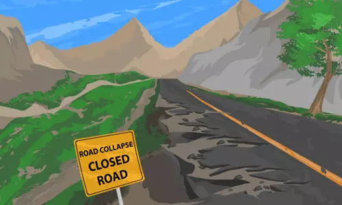 സർവേകൾ പ്രഹസനം, വികസനം പാതിവഴിയിൽ; മംഗലംപാലം-ഗോവിന്ദാപുരം പാതയിൽ ദുരിതയാത്ര തുടരുന്നു