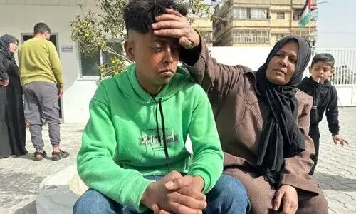 റഫ തുറന്നിട്ടും നീണ്ട കാത്തിരിപ്പുമായി ആയിരങ്ങൾ; ആദ്യ ദിവസം അനുവദിച്ചത്   അഞ്ച് രോഗികളെ മാത്രം