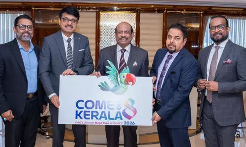 കേളികൊട്ടുയർന്ന്​ എട്ടാമദ്ഭുതം; ‘കമോൺ കേരള’ എട്ടാം എഡിഷൻ ലോഗോ എം.എ. യൂസുഫലി പ്രകാശനം ചെയ്തു