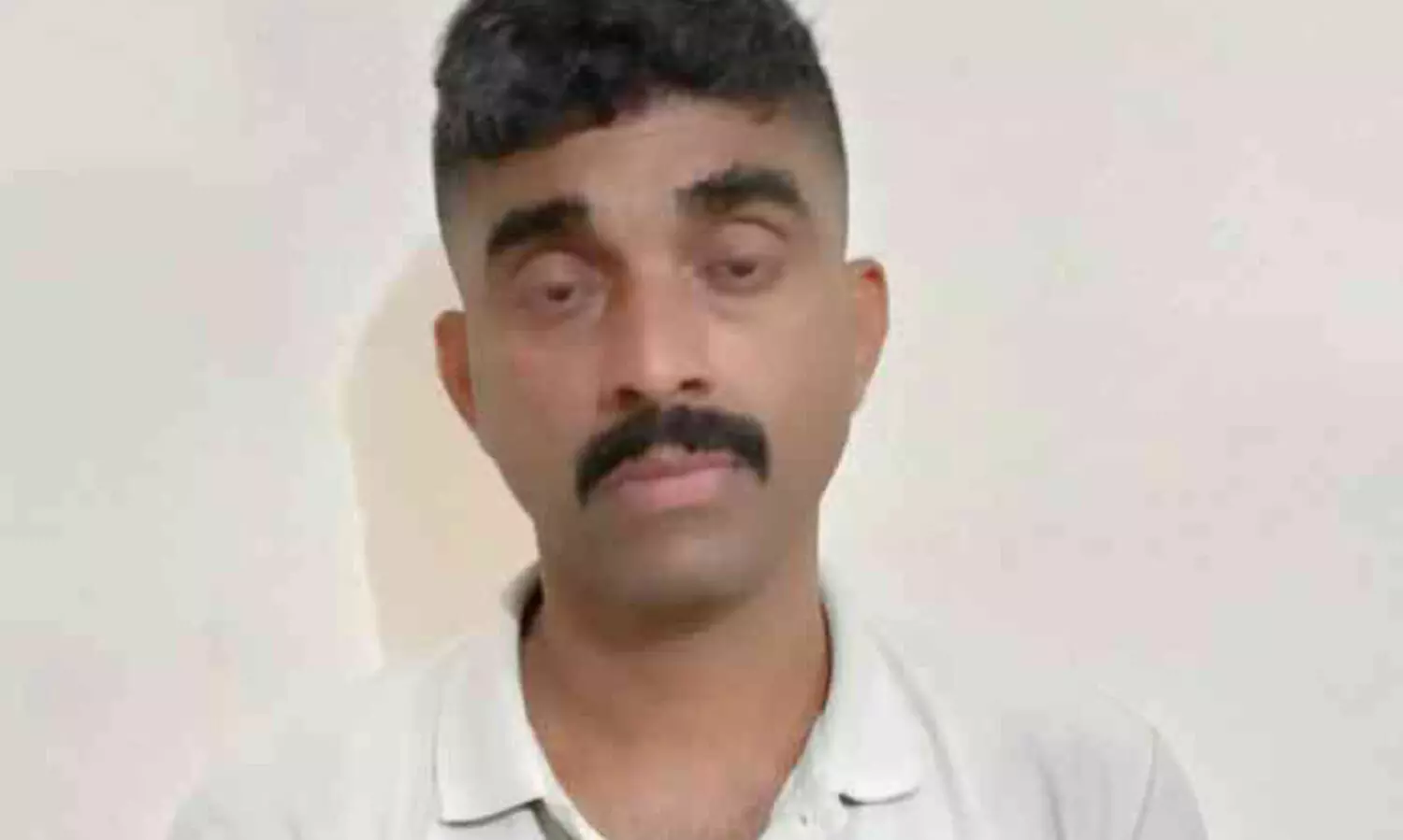 എം.​ഡി.​എം.​എ​യു​മാ​യി ബ​സ് ക്ലീ​ന​ർ പി​ടി​യി​ൽ