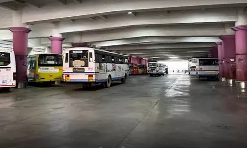 മന്ത്രിയുടെ പ്രഖ്യാപനം പാഴ്വാക്കായി; കെ.എസ്.ആർ.ടി.സി സ്റ്റാൻഡിൽ ജീവനക്കാർ പുക ശ്വസിച്ച് രോഗികളാവുന്നു