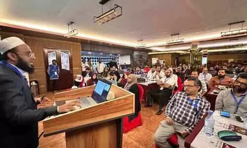 പ്ര​വാ​സി ക​രി​യ​ർ സ്ക്വ​യ​ർ ‘ആ​ർ​ട്ട് ഓ​ഫ് പ്രോം​പ്റ്റി​ങ്​’ എ​ഐ വ​ർ​ക്ക്ഷോ​പ്പ്