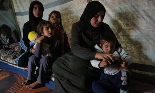 റഫ അതിർത്തിയിലും ഇസ്രായേൽ ക്രൂരത; ഗസ്സയിലേക്ക് മടങ്ങുന്ന ഫലസ്തീനി വനിതകൾക്കുനേരെ കൈയേറ്റം