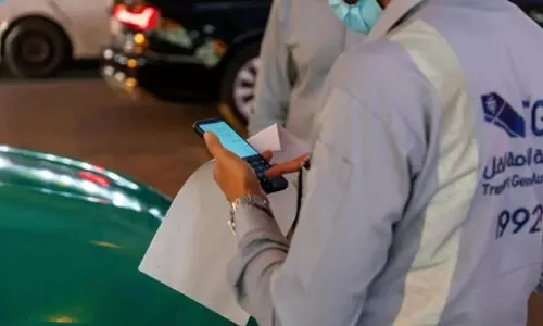 സൗദിയിൽ ഗതാഗത പരിശോധന കർശനം: ഒരു മാസത്തിനിടെ 90,000 നിയമലംഘനങ്ങൾ