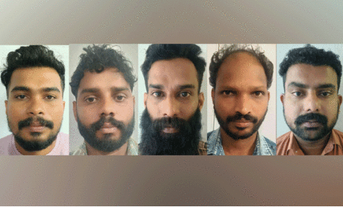 ബാര്‍ ജീവനക്കാരനെ സംഘം ചേര്‍ന്ന് മർദിച്ച സംഭവം; അഞ്ച് പേര്‍ പിടിയില്‍