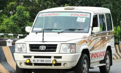 ജനൽ പൊളിച്ച് വീട്ടിൽ കയറി ഉറങ്ങിക്കിടന്ന യുവതിയെ ലൈംഗികമായി ആക്രമിക്കാൻ ശ്രമിച്ചയാൾ പിടിയിൽ