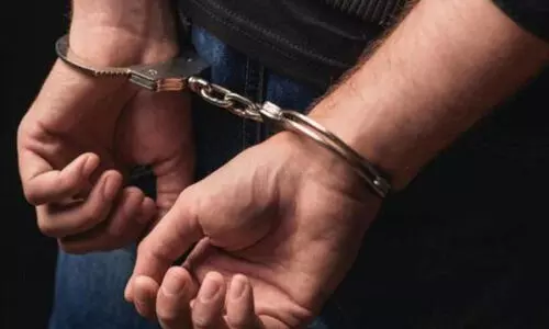 വിമാനമാർഗം മയക്കുമരുന്ന് കടത്ത്; ആറ് മലയാളി ഐ.ടി ജീവനക്കാർ അറസ്റ്റിൽ