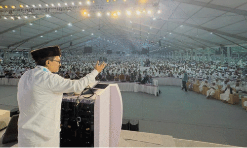 നൂറ്റാണ്ട് സാക്ഷി; ഉത്തര കേരളത്തിലേക്ക് തൂവെള്ളസാഗരം
