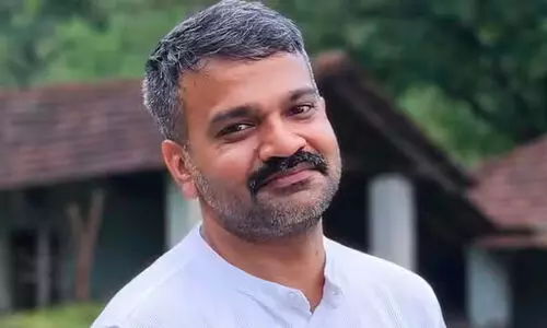 മകര വിളക്ക് ദിവസം പമ്പയിൽ സിനിമാ ചിത്രീകരണം; സംവിധായകൻ അനുരാജ് മനോഹറിന് വനം വകുപ്പ് നോട്ടീസ്