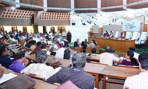 ജില്ല ആസൂത്രണ സമിതി യോഗം; തെരുവുനായ് പ്രശ്‌നം: പോര്‍ട്ടബിള്‍ എ.ബി.സി യൂനിറ്റുകള്‍ സ്ഥാപിക്കുന്നതിന് പദ്ധതി