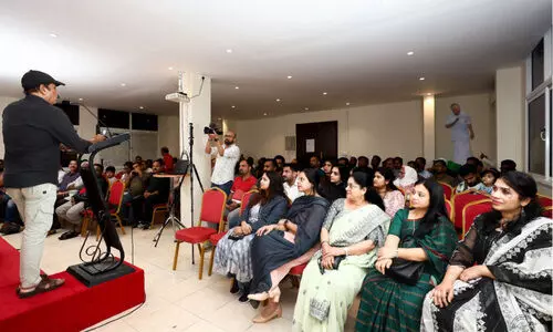 ശി​ഹാ​ബു​ദ്ദീ​ൻ പൊ​യ്ത്തും​ക​ട​വി​ന് സ്വീ​ക​ര​ണം