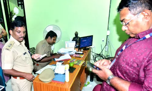 ത​ല​സ്ഥാ​ന​ത്തും അ​ന​ധി​കൃ​ത സ്പാ ​കേ​ന്ദ്ര​ങ്ങ​ളെ​ന്ന്,​ ക​ർ​ശ​ന പ​രി​ശോ​ധ​ന​ക്ക്​ കോ​ർ​പ​റേ​ഷ​നും പൊ​ലീ​സും