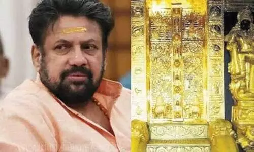 ശ​ബ​രി​മ​ല സ്വ​ർ​ണ കൊള്ള: തന്ത്രിയുടെ ബാങ്ക് അക്കൗണ്ടിൽ​ കോടികളുടെ നിക്ഷേപം