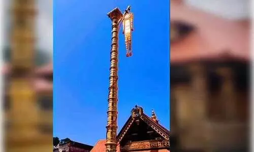 ശബരിമല: പഴയ കൊടിമരത്തിലെ സ്വർണ ആലില​ കാണാനില്ല; ബോർഡിന്റെ​ വീഴ്ച വ്യക്​തമാക്കാതെ റിപ്പോർട്ട്