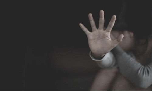 ജോലി വാഗ്ദാനം ചെയ്ത് യുവതിയെ വേശ്യാലയത്തിന് വിറ്റു; പ്രതികളായ മൂന്ന് സ്ത്രീകൾക്ക് ഏഴുവർഷം തടവും പിഴയും