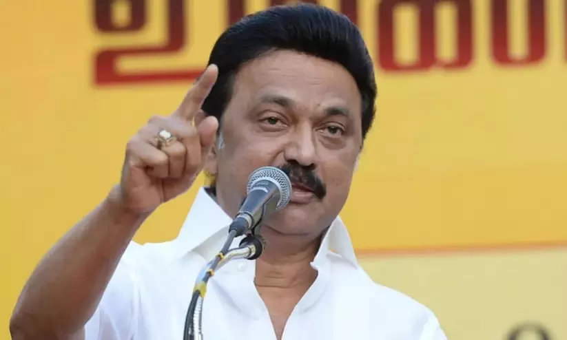 സ്ത്രീകളുടെ അക്കൗണ്ടിലേക്ക് 5,000 രൂപ നൽകും; സൗജന്യങ്ങൾ നൽകി അധികാരം പിടിക്കാൻ സ്റ്റാലിൻ സ്ത്രീകളുടെ അക്കൗണ്ടിലേക്ക് 5,000 രൂപ നൽകും; സൗജന്യങ്ങൾ നൽകി അധികാരം പിടിക്കാൻ സ്റ്റാലിൻ