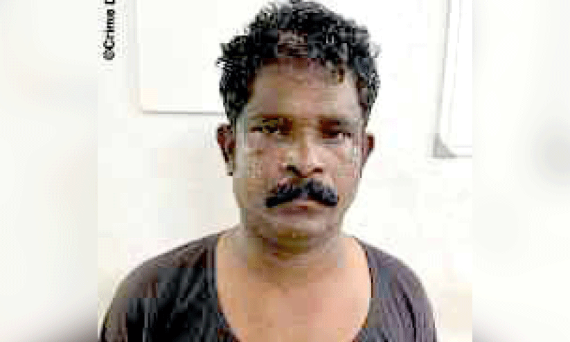 കാപ്പ കേസിൽ ഉൾപ്പെട്ടയാൾ കഞ്ചാവുമായി പിടിയിൽ കാപ്പ കേസിൽ ഉൾപ്പെട്ടയാൾ കഞ്ചാവുമായി പിടിയിൽ