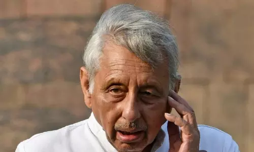 വി.ഡി. സതീശൻ മുഖ്യമന്ത്രിയാകുമെന്ന് തനിക്ക് ഉറപ്പുനൽകിയാൽ പിണറായി വിജയൻ മുഖ്യമന്ത്രിയാകുമെന്ന പ്രസ്താവന പിൻവലിക്കാം -മണിശങ്കർ അയ്യർ വി.ഡി. സതീശൻ മുഖ്യമന്ത്രിയാകുമെന്ന് തനിക്ക് ഉറപ്പുനൽകിയാൽ പിണറായി വിജയൻ മുഖ്യമന്ത്രിയാകുമെന്ന പ്രസ്താവന പിൻവലിക്കാം -മണിശങ്കർ അയ്യർ