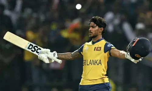 ശ്രീലങ്കയോടും വൻ തോൽവി; ലോകകപ്പ് ‘എക്സിറ്റ്’ ഭീഷണിയിൽ ഓസീസ് ശ്രീലങ്കയോടും വൻ തോൽവി; ലോകകപ്പ് ‘എക്സിറ്റ്’ ഭീഷണിയിൽ ഓസീസ്