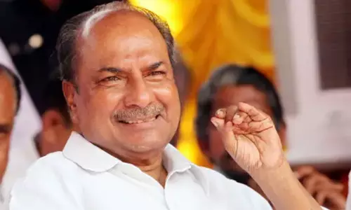 ആരെയെങ്കിലും എം.എൽ.എയോ മന്ത്രിയോ ആക്കുകയല്ല, ലക്ഷ്യം പിണറായി സർക്കാറിനെ താഴെയിറക്കൽ -എ.കെ. ആന്റണി