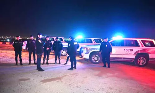 ഖൈ​ത്താ​നി​ൽ സു​ര​ക്ഷ പ​രി​ശോ​ധ​ന   11 നി​യ​മ​ലം​ഘ​ക​ർ   പി​ടി​യി​ൽ