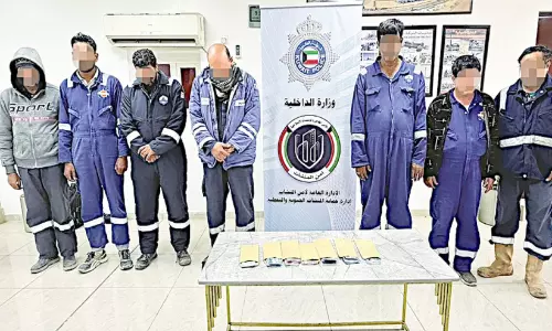 ഡീ​സ​ൽ മോ​ഷ്ടി​ച്ച് വി​ൽ​പ​ന ഏ​ഴ് പ്ര​വാ​സി​ക​ൾ പി​ടി​യി​ൽ