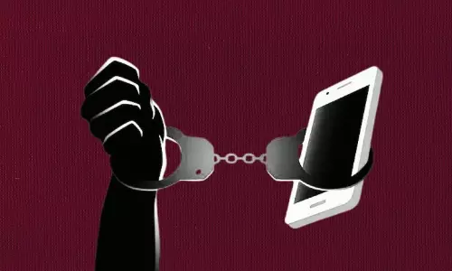 ഡിജിറ്റൽ അറസ്റ്റിലൂടെ തട്ടിയ 1.76 കോടി രൂപ കണ്ടുകെട്ടി ഇ.ഡി ഡിജിറ്റൽ അറസ്റ്റിലൂടെ തട്ടിയ 1.76 കോടി രൂപ കണ്ടുകെട്ടി ഇ.ഡി