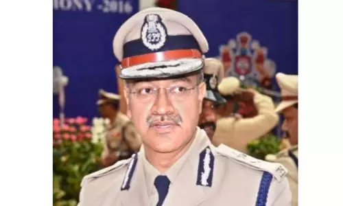 പൊ​ലീ​സ് ക​മീ​ഷ​ണ​റു​ടെ പേ​രി​ല്‍ വ്യാ​ജ ഫേ​സ്ബു​ക്ക് അ​ക്കൗ​ണ്ട്