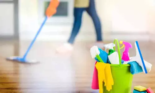 വി​ദേ​ശ വീ​ട്ടു​ജോ​ലി​ക്കാ​ർ​ക്ക്​ പു​തി​യ നി​യ​മം; ജോ​ലി നി​ർ​ത്തി​യാ​ൽ 60 ദി​വ​സ​ത്തി​നു​ള്ളി​ൽ രാ​ജ്യം വി​ട്ടു​പോ​ക​ണം