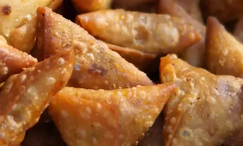 ഗൃഹാതുരത്വത്തിന്റെ സമൂസ പുരാണം