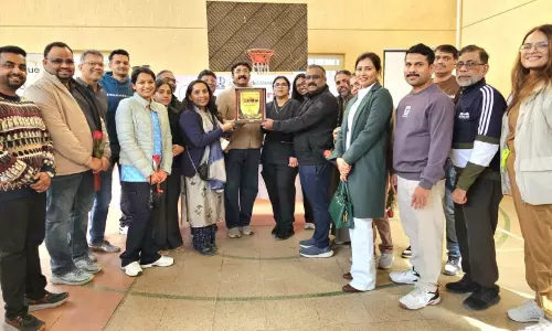 മ​ദ്റ​സ വി​ദ്യാ​ർ​ഥി​ക​ൾ​ക്ക് ദ​ന്ത, നേ​ത്ര പ​രി​ശോ​ധ​ന ക്യാ​മ്പ്