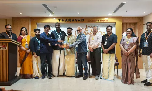 സജിത്ത് രാമകൃഷ്ണ​ന്റെ ‘ഒരു തുണ്ട് നീലാകാശം’ ദമ്മാമിൽ പ്രകാശനം ചെയ്തു