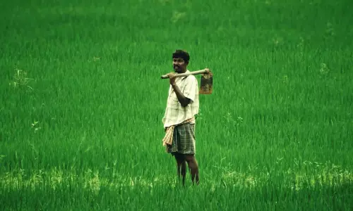 കൃ​ഷി​യെ കോ​ർ​പ​റേ​റ്റു​ക​ൾ​ക്ക്   അ​ടി​യ​റ​ വെ​ക്കു​ന്നു​വോ?