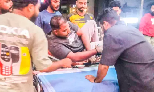 ആംബുലൻസ് ഡ്രൈവറെ മർദിച്ചതിൽ പൊലീസ് കേസെടുത്തു