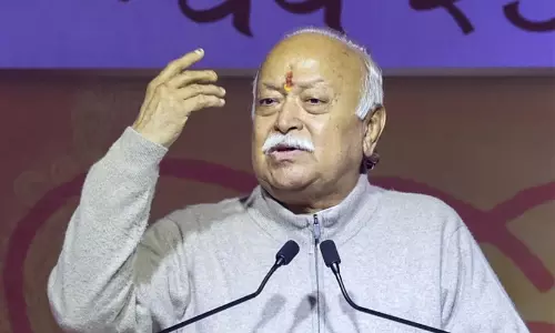 വിദ്വേഷപ്രചാരകനെ കാമ്പസിൽ പ്രവേശിക്കാൻ അനുവദിക്കില്ല; മോഹൻ ഭാഗവതിനെതിരെ എൻ.എസ്.യു.ഐ