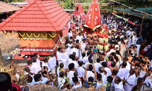 പനക്കൂൽ തറവാട് കളിയാട്ടം സമാപിച്ചു